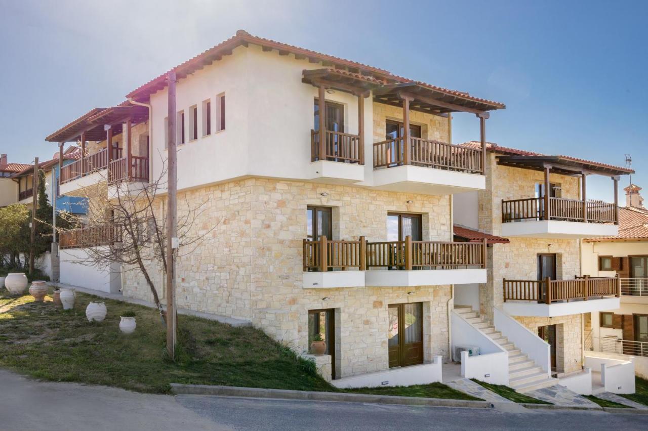 Elizabeth Stone House Apartment Nea Roda Exterior photo
