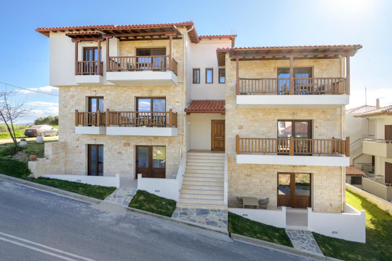 Elizabeth Stone House Apartment Nea Roda Exterior photo